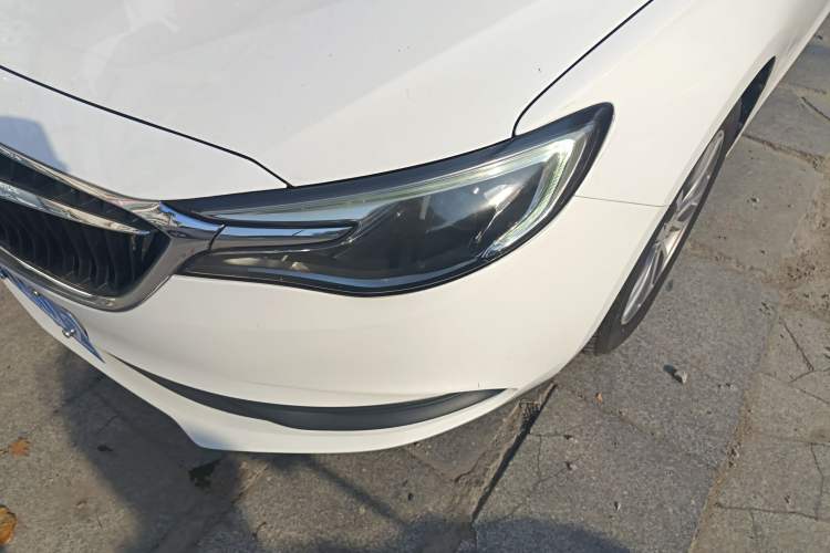 Used Buick GT 2018 18T Automatic Elite Model