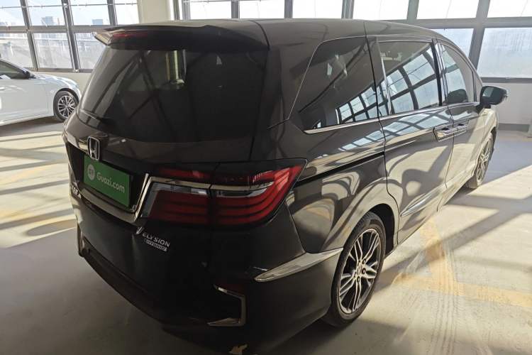 Used Honda Elysion 2019 2.0L Hybrid Supreme Edition