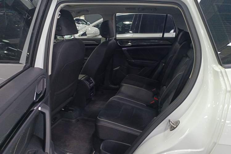 Used Volkswagen Tayron 2019 330TSI Two-Wheel-Drive Prestige Version China VI Standard
