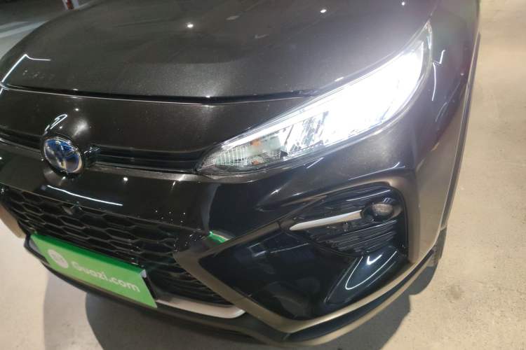 Used Toyota Wildlander 2022 Dual-Motor 2.5L E-CVT 4x4 Luxury PLUS Edition
