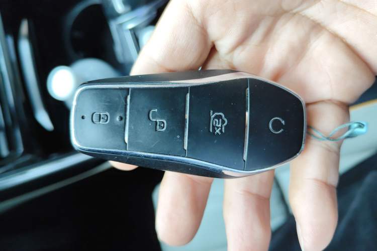 Used BYD Tang New Energy 2022 EV 635 km All-Wheel-Drive Flagship Model
