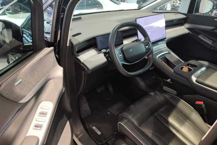 Used XPeng X9 2024 702 Ultra-Long Range Pro