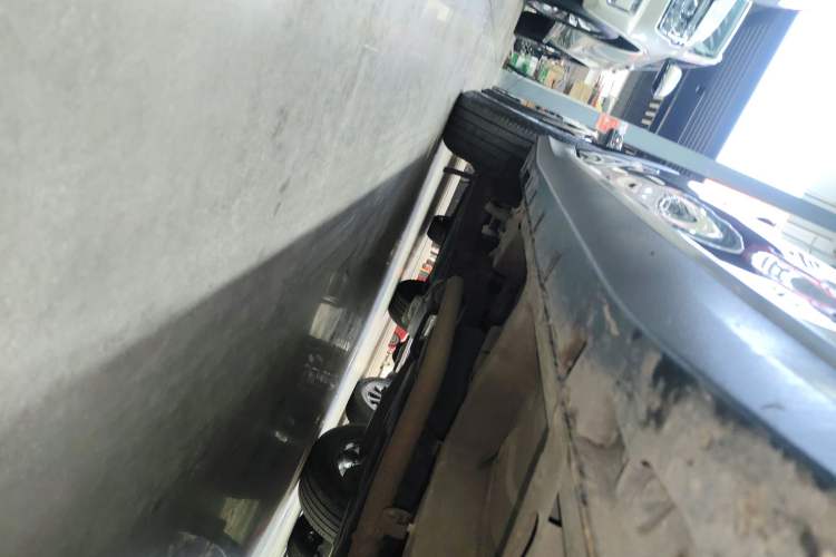 Used Roewe RX5 2023 PLUS 330TGI Automatic Trendsetting Smart Edition
