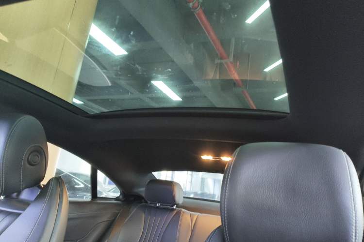 Used Mercedes-Benz E-Class 2018 E 300 Coupe
