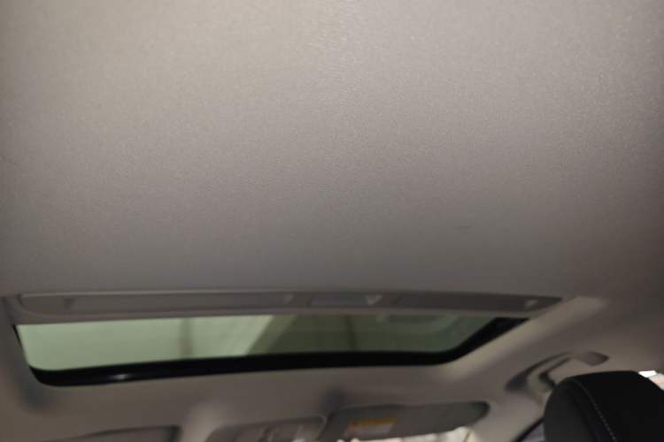 Used MG 6 2017 20T Automatic Luxury Smart Connect Version China V Standard