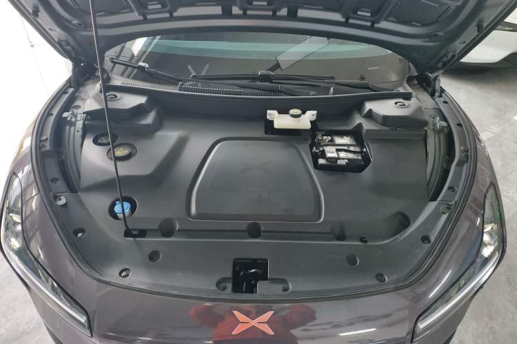 Used XPeng MONA M03 2024 620 with Ultra-Long Range
