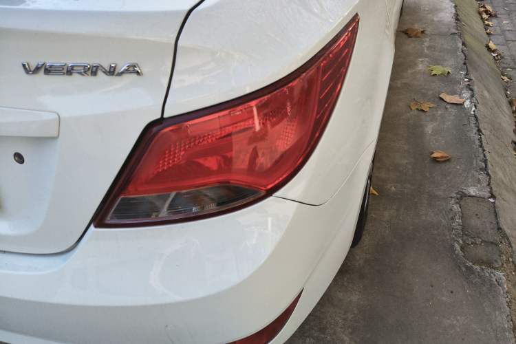 Used Hyundai Verna 2014 1.4L Manual Smart GLS Trim
