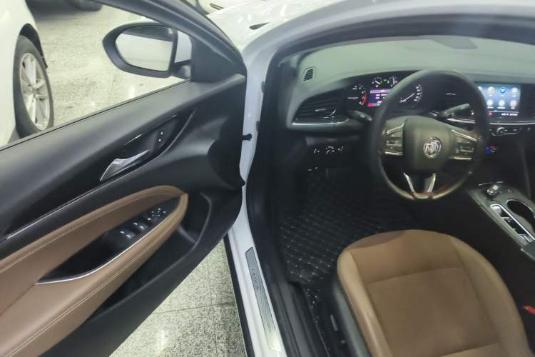 Used Buick Regal 2022 552T Smart Edition
