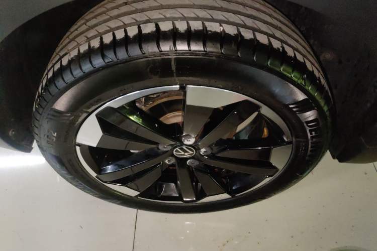 Used Volkswagen Tacqua 2020 1.5L Automatic Yue
