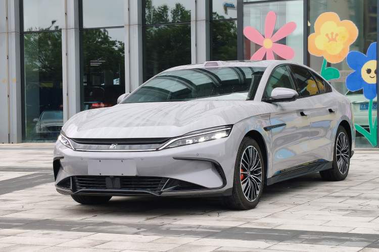 Used BYD Han 2025 EV with 701 km of Laser Radar-Enabled Intelligent Driving