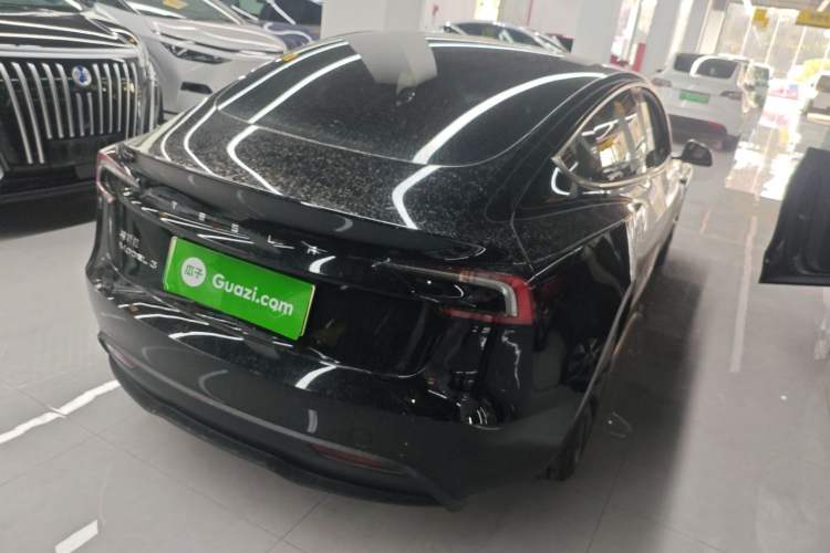 Used Tesla Model 3 2023 Rear-Wheel-Drive Version
