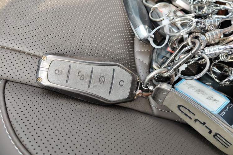 Used BYD Han 2023 DM-i Champion Edition 121KM Prestige Model