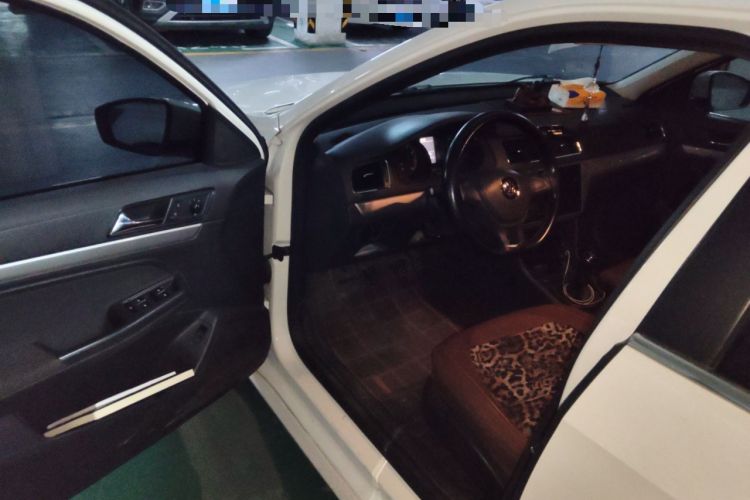 Used Volkswagen Lavida 2017 1.6L Manual Fashion Edition