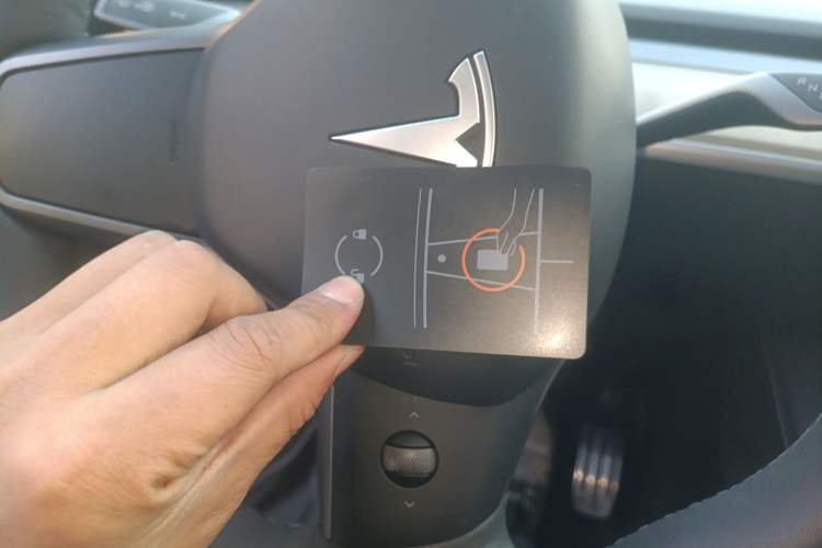 Used Tesla Model Y 2021 Standard Range Rear-Wheel Drive Version