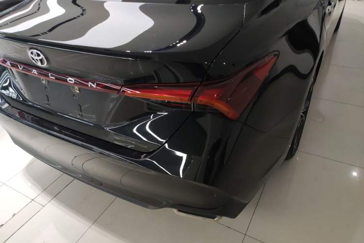 Used Toyota Avalon 2023 2.0L Luxury Edition
