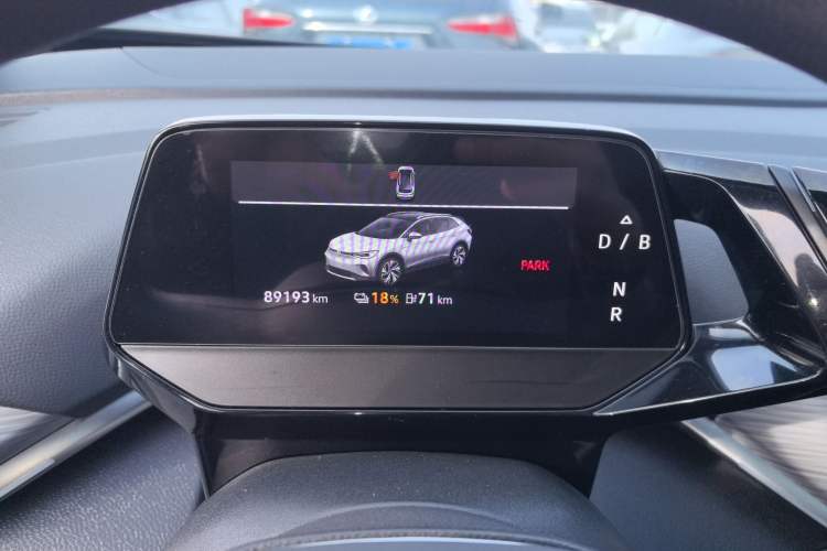 Used Volkswagen ID.4 CROZZ 2022 Long-Range PURE+ Edition