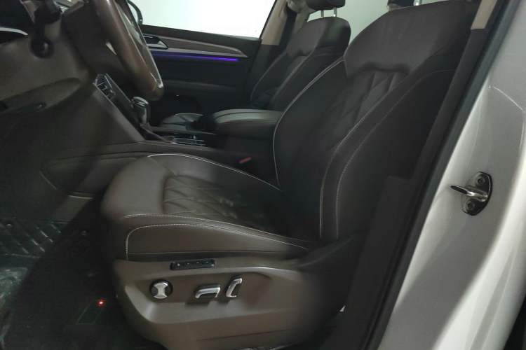 Used Volkswagen Viloran 2020 380TSI Prestige Edition
