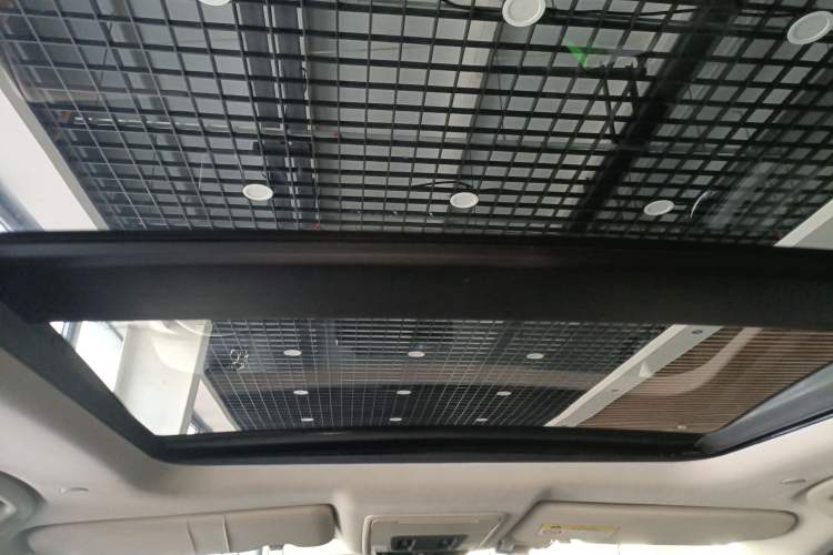 Used Honda Breeze 2023 240TURBO Two-Wheel-Drive Luxury Edition 5 Seats