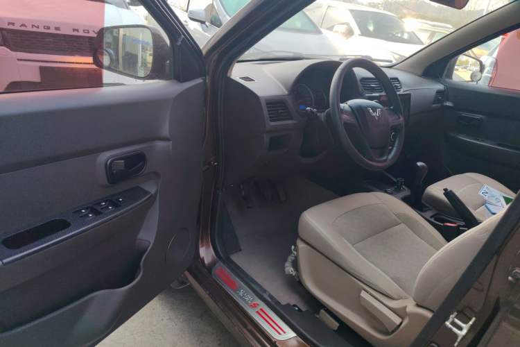 Used Wuling Hongguang 2018 1.5L Classic S Standard Model
