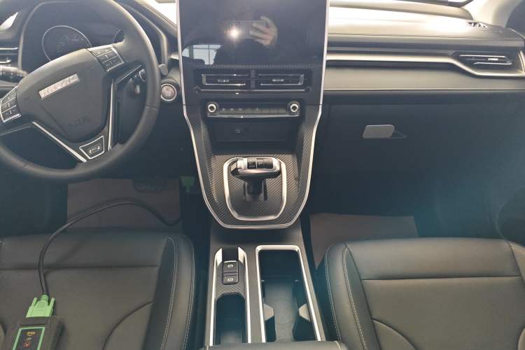 Used Haval M6 2021 PLUS 1.5T DCT Luxury Smart Connectivity Model
