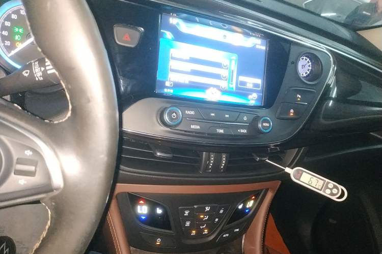 Used Buick Envision 2017 28T Four-Wheel Drive Elite Model
