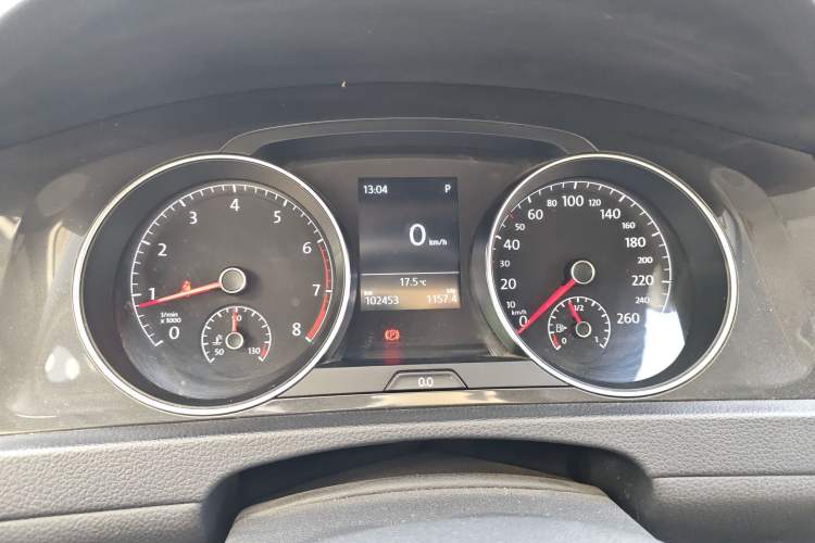 Used Volkswagen Golf 2018 230TSI Automatic Comfort Model
