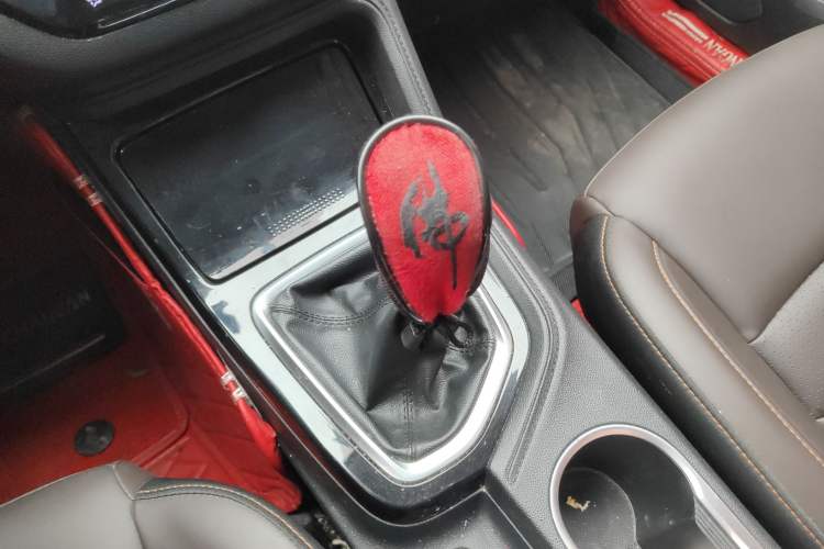 Used Changan CS35PLUS 2018 1.6L Manual Changlian Edition China V Standard
