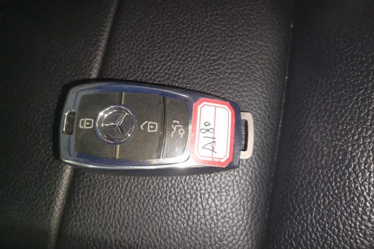 Used Mercedes-Benz A-Class 2020 Facelift A 180 L Sport Sedan Special Configuration
