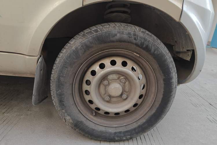 Used Wuling Rongguang 2012 1.5L Extended Basic Version
