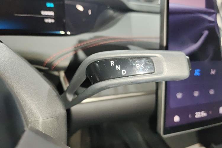 Used  SU7 2024 Four-Wheel Drive Ultra-Long Range Advanced Intelligent Driving Max Edition