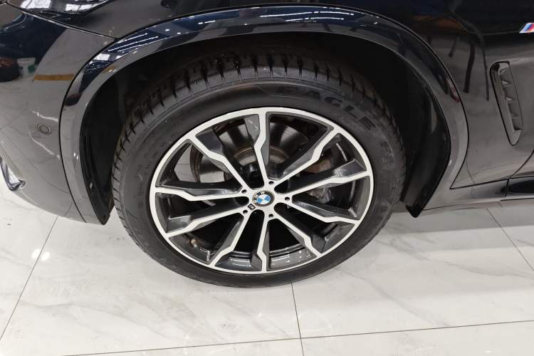 Used BMW X3 2023 Restyled xDrive30i Leading Edition M Night Sky Package
