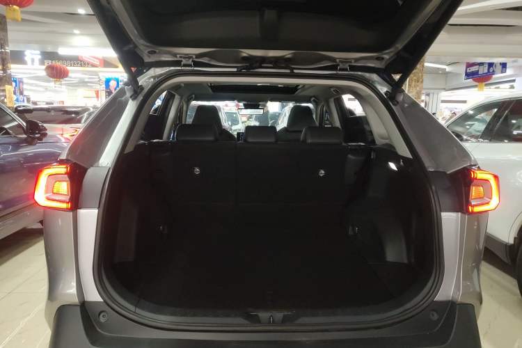 Used Toyota Wildlander 2023 Dual-Motor 2.5L E-CVT Four-Wheel Drive Prestige Edition
