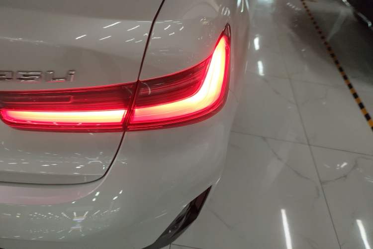 Used BMW 3 Series 2024 325Li M Sport Package