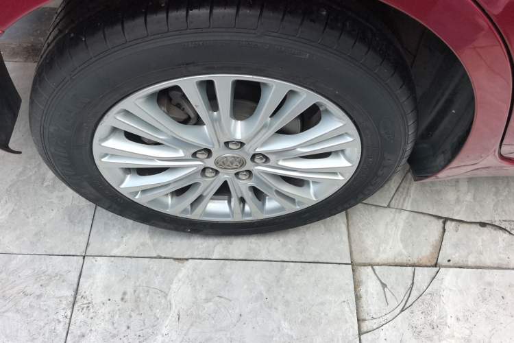 Used Buick GT 2017 15N Automatic Elite Version
