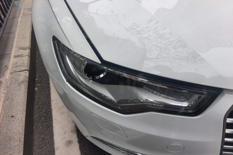 Used Audi A6L 2015 30 FSI Millionth Anniversary Comfort Model
