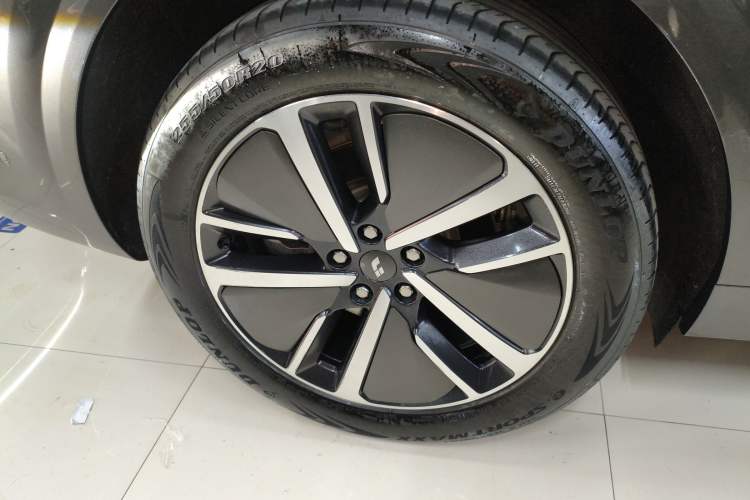 Used Li Auto L6 2024 Pro Model
