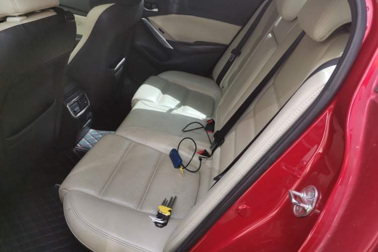 Used Mazda Atenza 2014 2.0L Blue Sky Luxury Edition