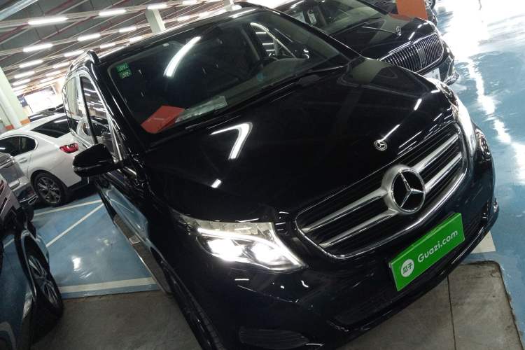 Used Mercedes-Benz V-Class 2018 V 260 Avantgarde Edition China VI