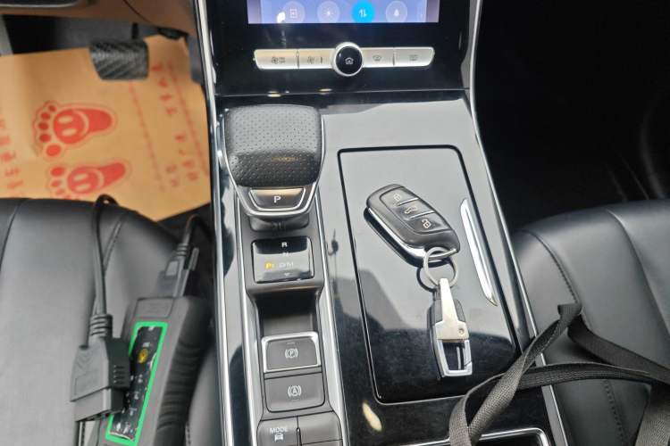 Used Roewe RX5 MAX 2019 300TGI Automatic Smart Cabin Luxury Edition
