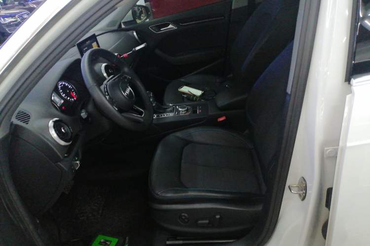 Used Audi A3 2017 Sportback 35 TFSI Fashion Model