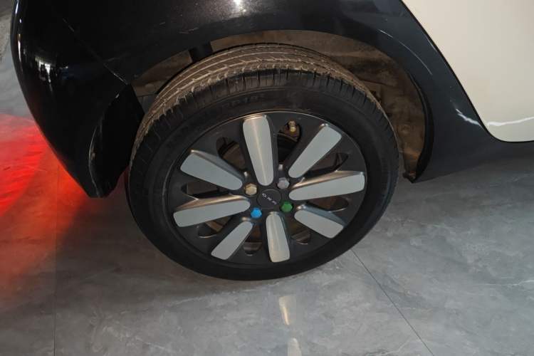 Used ORA Black Cat 2021 301 km Basic Version