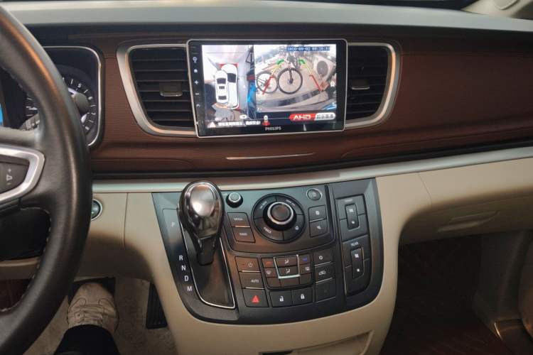 Used Buick GL8 2018 28T Luxury Model China VI Standard
