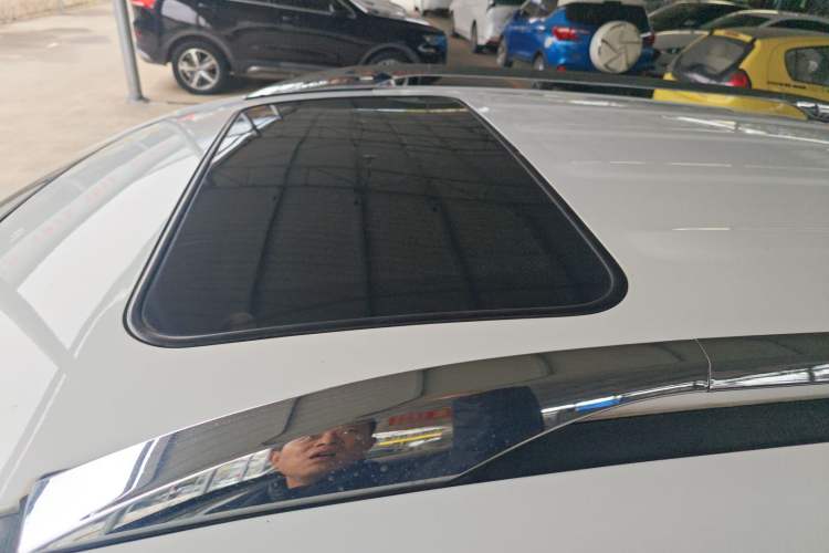 Used Kia Sportage R 2015 2.0L Automatic Two-Wheel Drive GLS