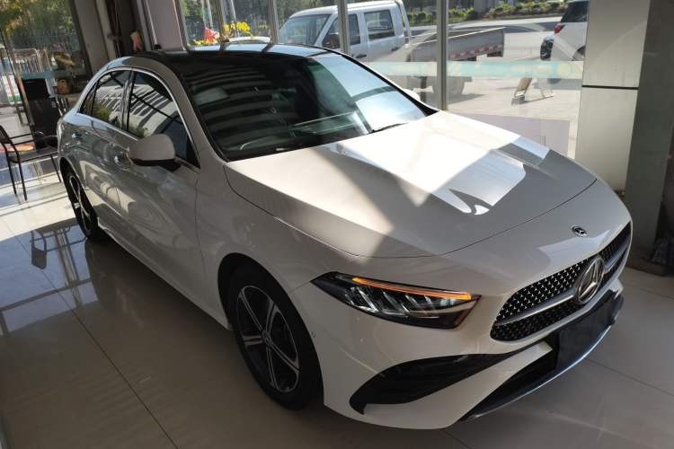 Used Mercedes-Benz A-Class 2024 A 200 L Fashion Model
