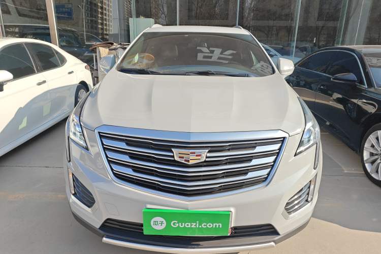 Used Cadillac XT5 2018 25T Tech Model
