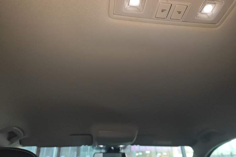 Used Volkswagen Tiguan L 2022 330TSI Automatic Two-Wheel Drive Comfort Edition
