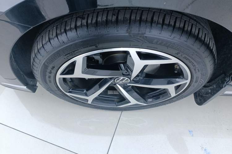 Used Volkswagen Magotan 2023 2 Million Units Commemorative Edition 330TSI DSG Luxury Version