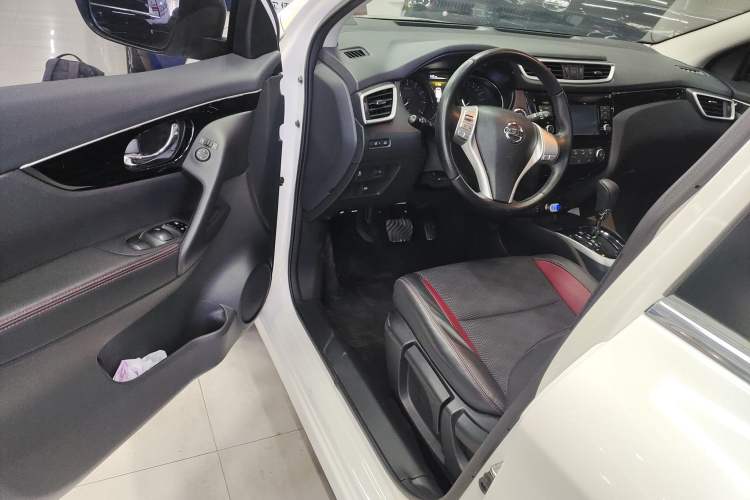 Used Nissan Qashqai 2017 2.0L CVT Luxury Edition China V Standard
