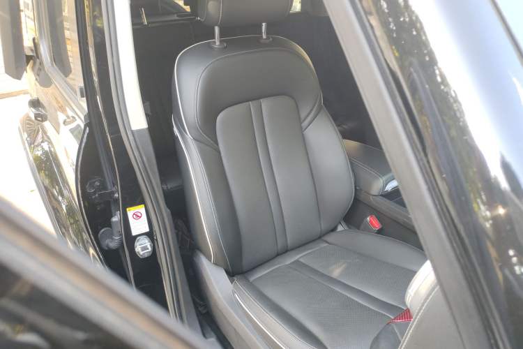 Used Tank 300 2021 City Edition 2.0T—Truly Stylish