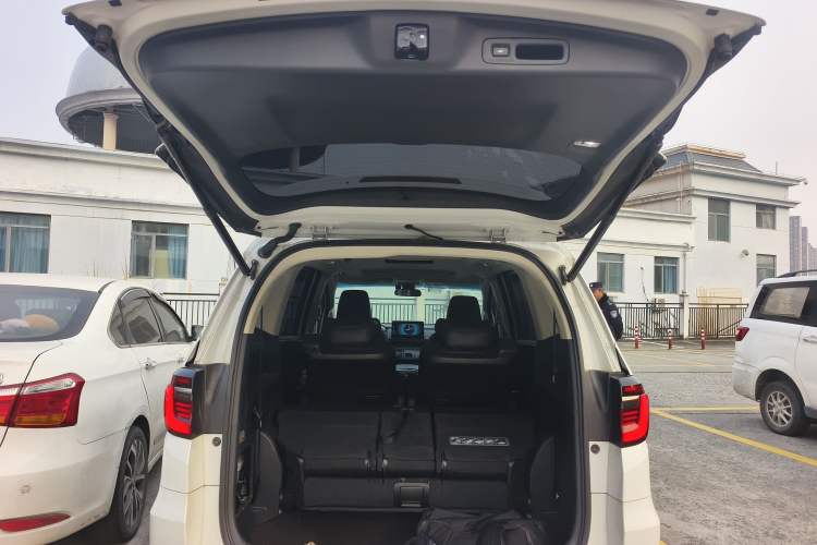 Used Honda Odyssey 2022 2.0L eHEV Sharp·Luxury Edition